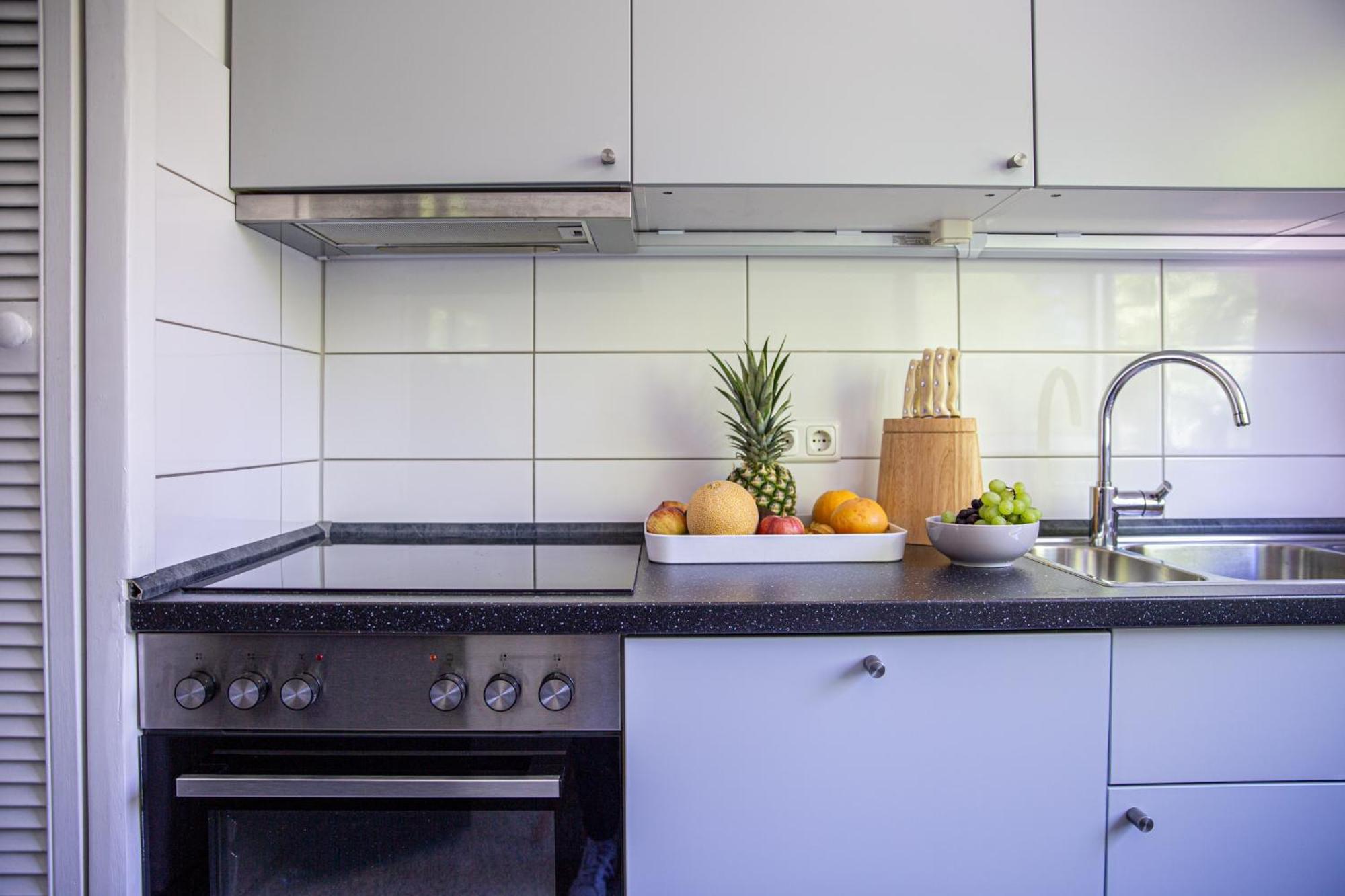 Have-A-Nice-Stay - Nahe Der U-Bahn Nach Hamburg - Natur 1 Minute Entfernt - Baecker & Restaurants 500M - Lidl 800M - Zentrum 1,5Km Аренсбург Екстер'єр фото